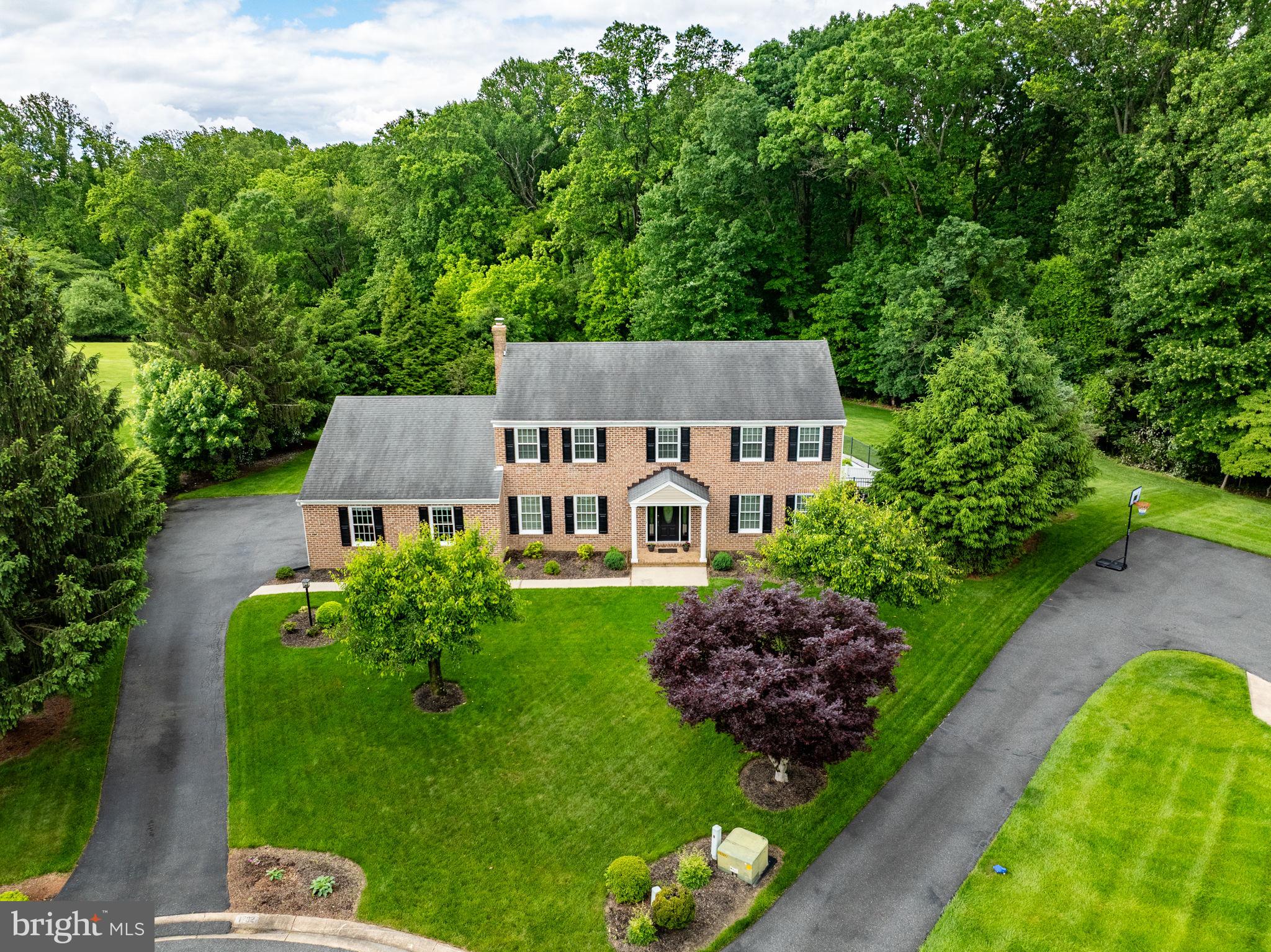 1702 INDIGO COURT