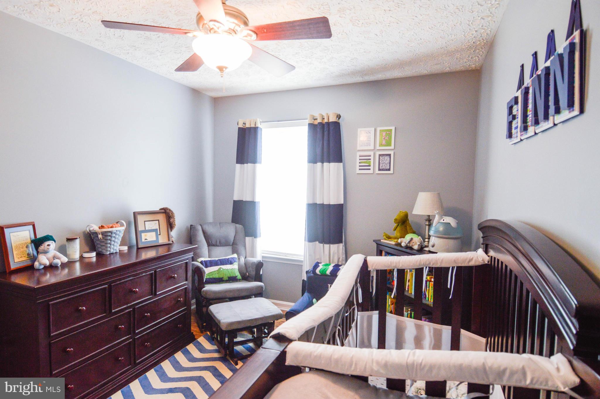 CONSTANT FRIENDSHIP - Residential Lease