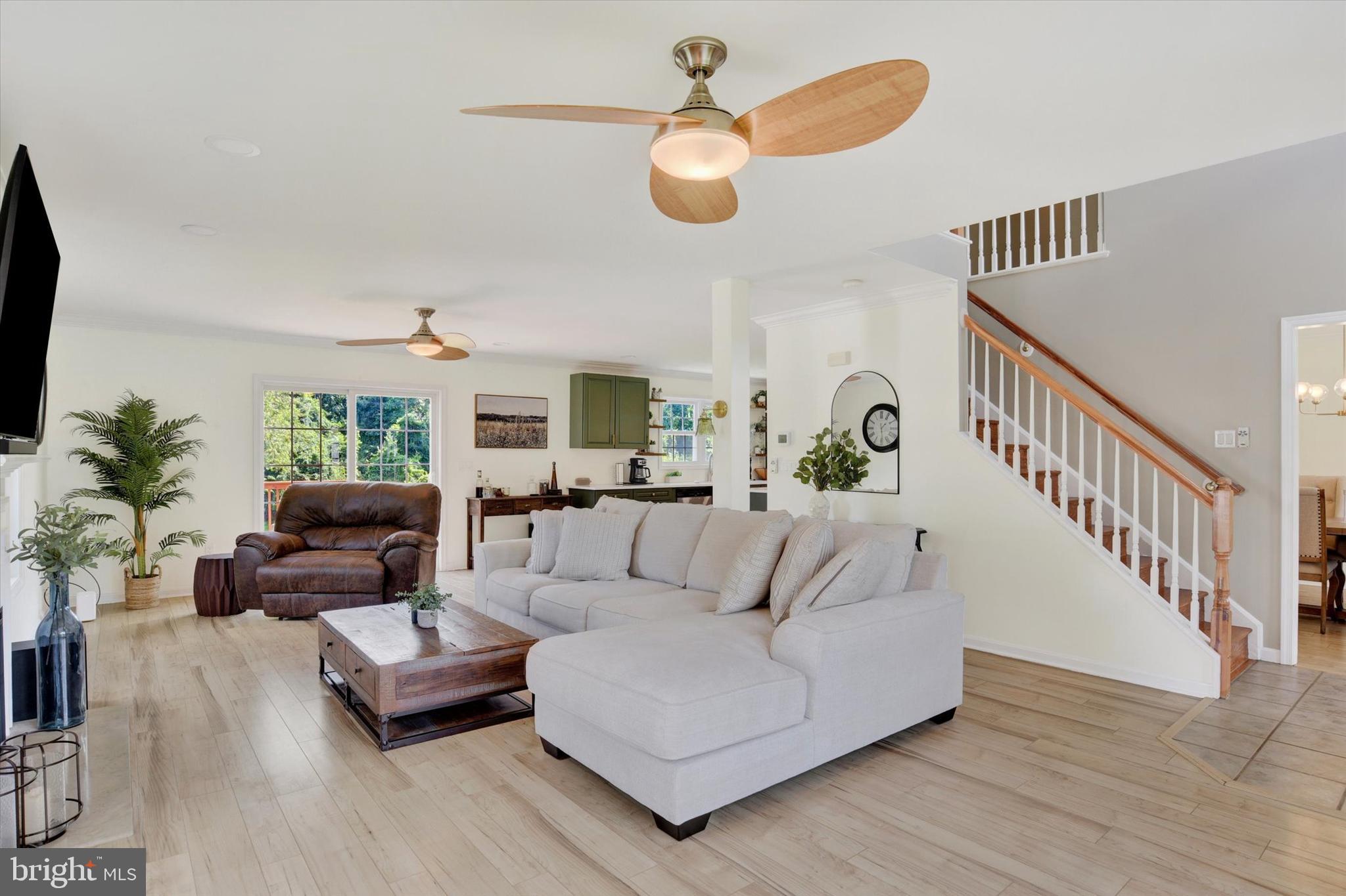 920 VALLEY ROAD