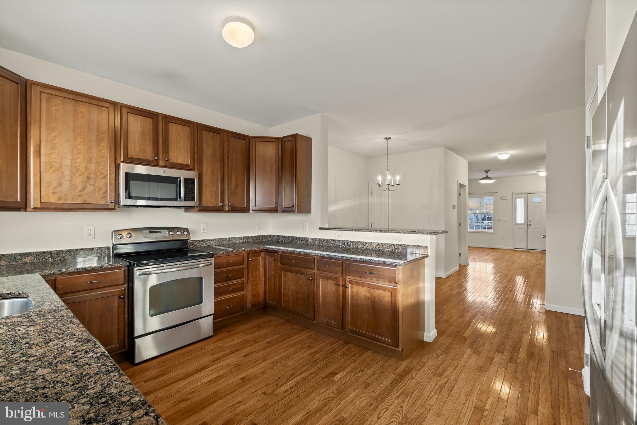 PORT RICHMOND - Residential