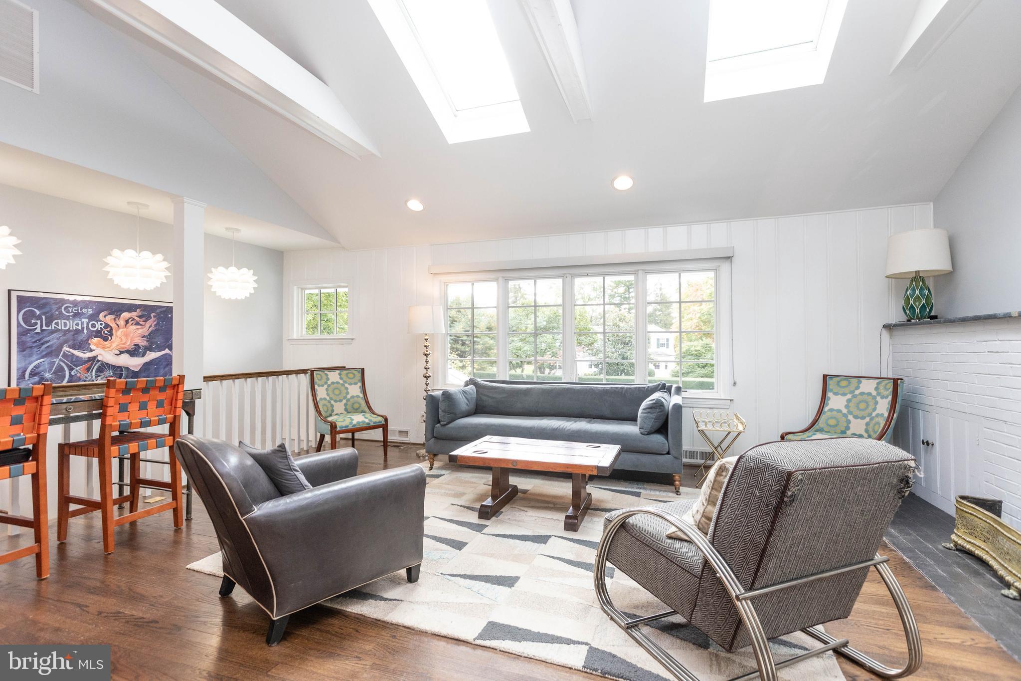 RUXTON - Residential