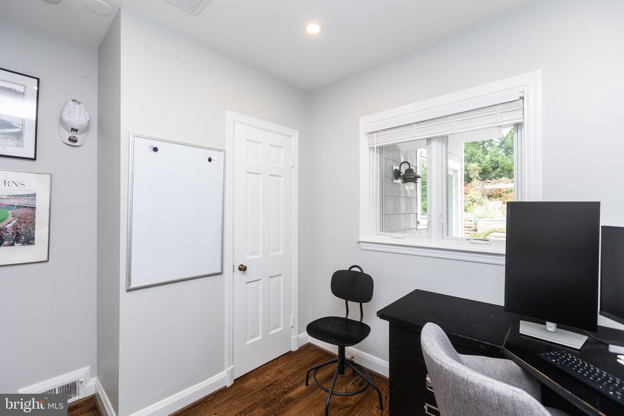 RUXTON - Residential