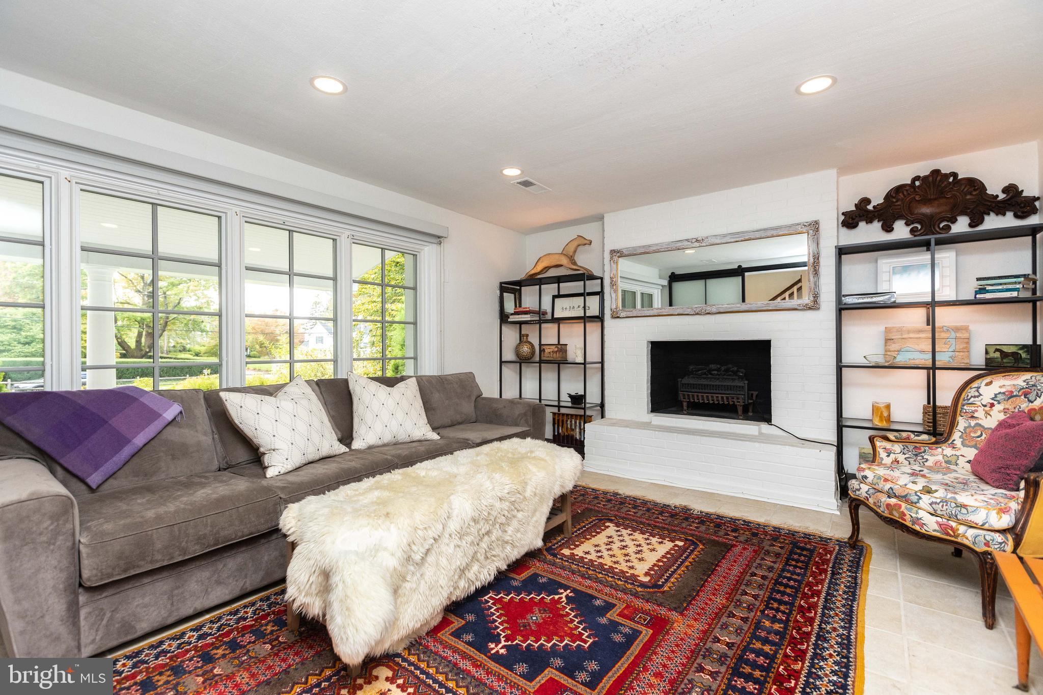 RUXTON - Residential