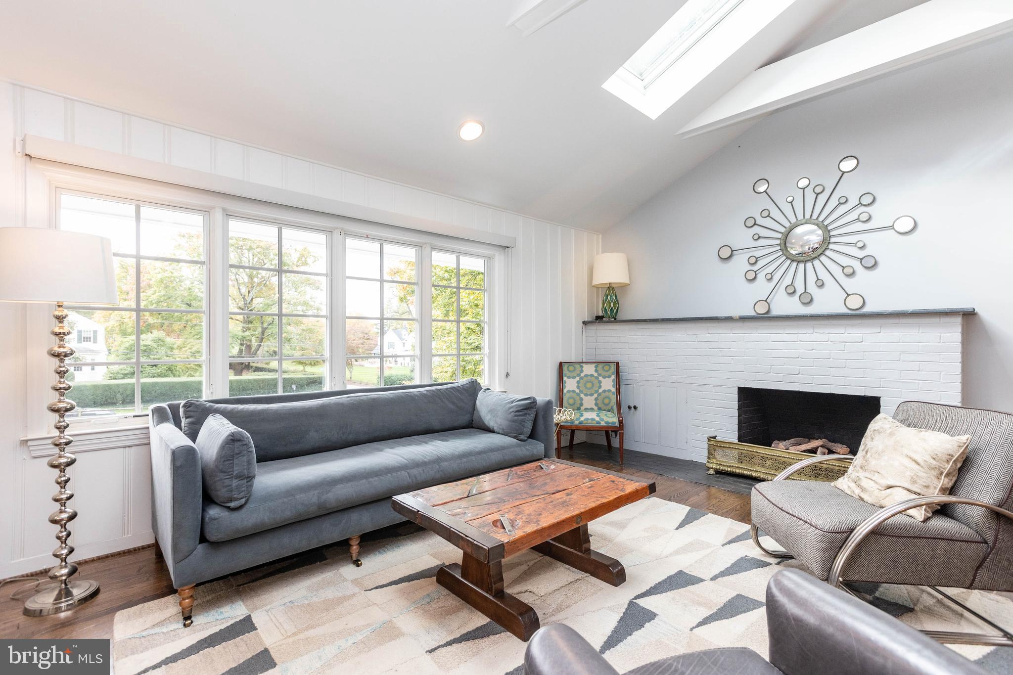 RUXTON - Residential