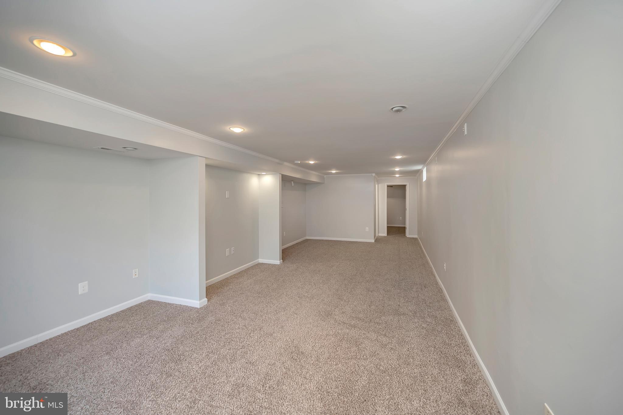 BRENTWOOD ESTATES - Residential