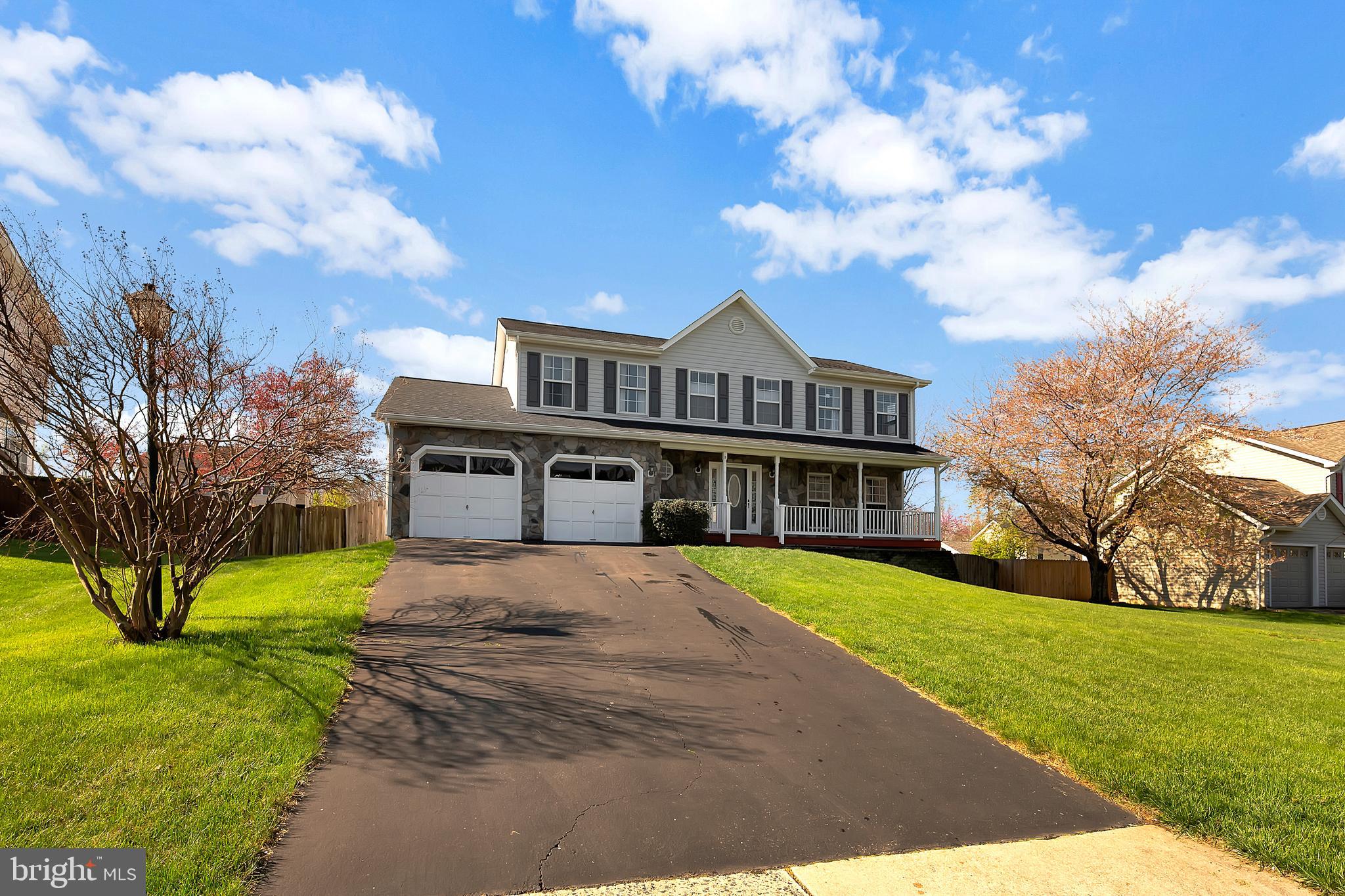 BRENTWOOD ESTATES - Residential