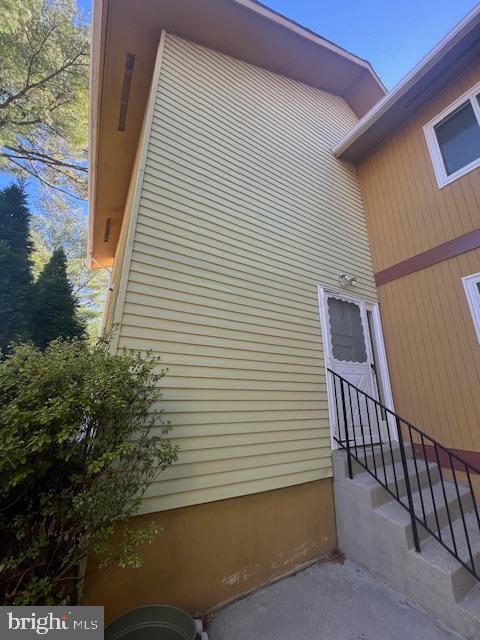 NEWPORT ESTATES - Residential Lease