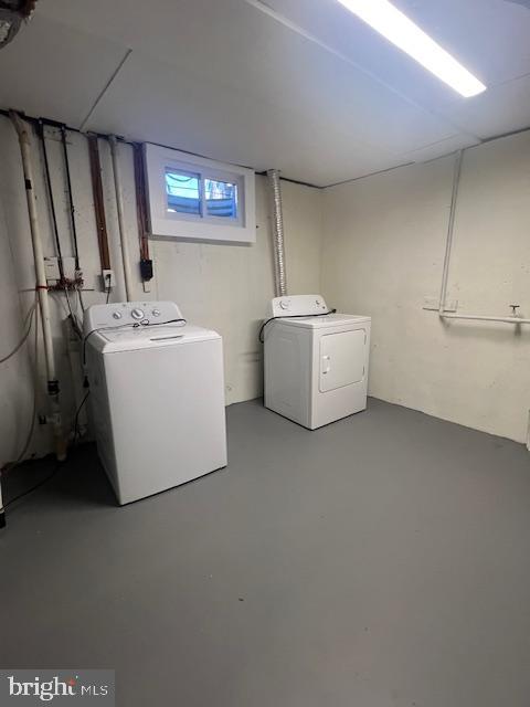 NEWPORT ESTATES - Residential Lease