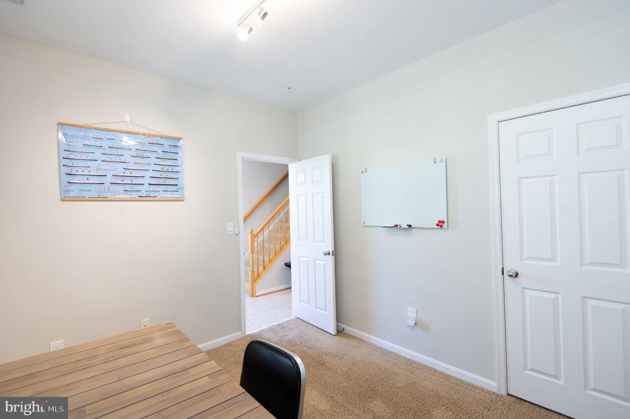 500 SEAWAY LANE