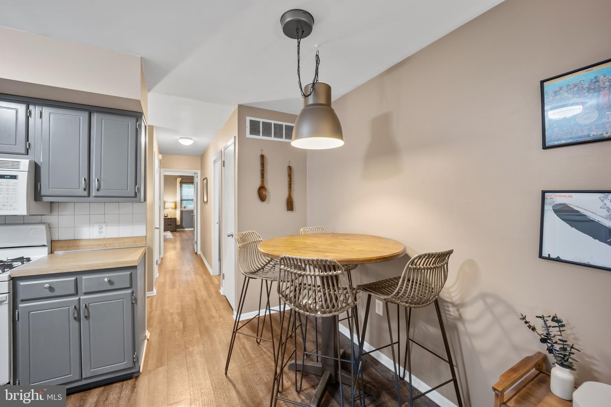 ROCKLEDGE - Residential