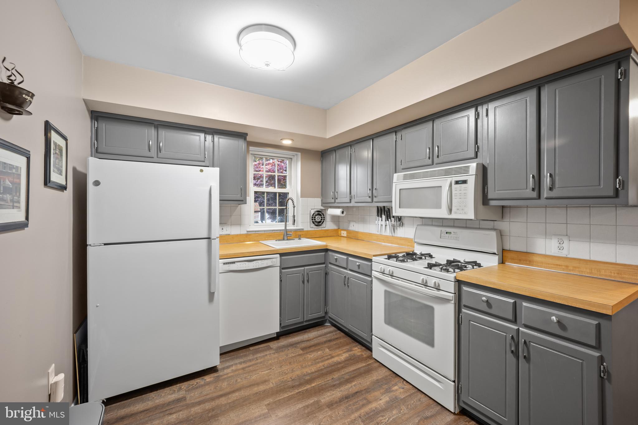 ROCKLEDGE - Residential