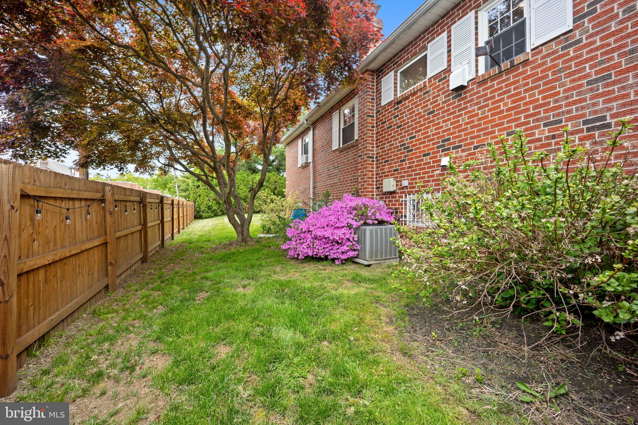 ROCKLEDGE - Residential