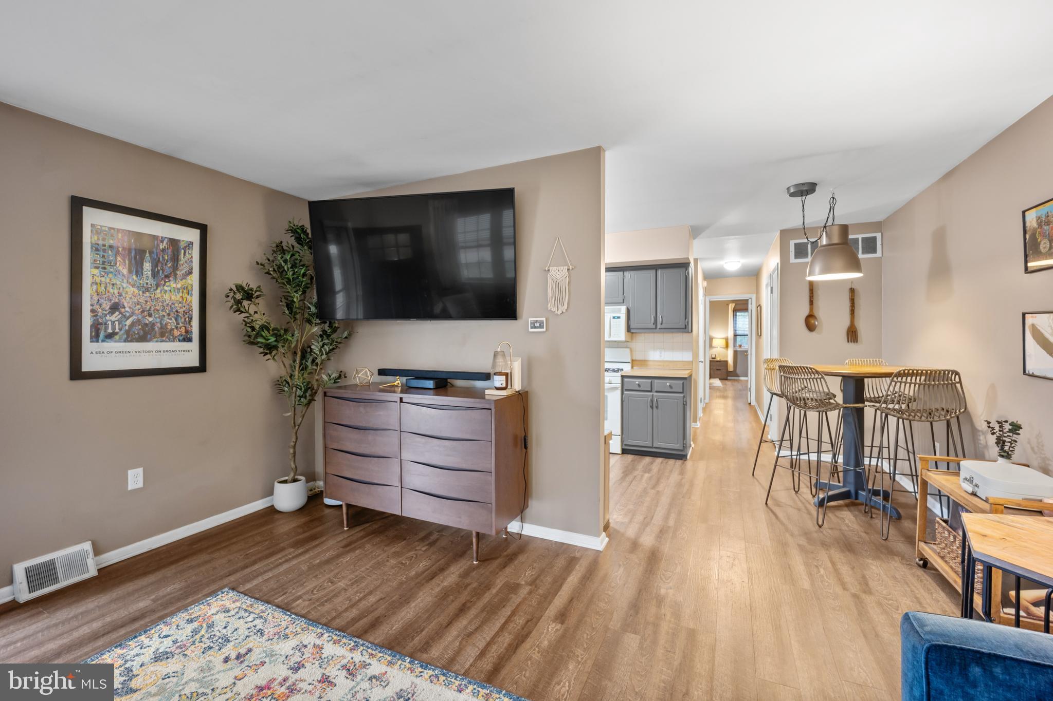 ROCKLEDGE - Residential