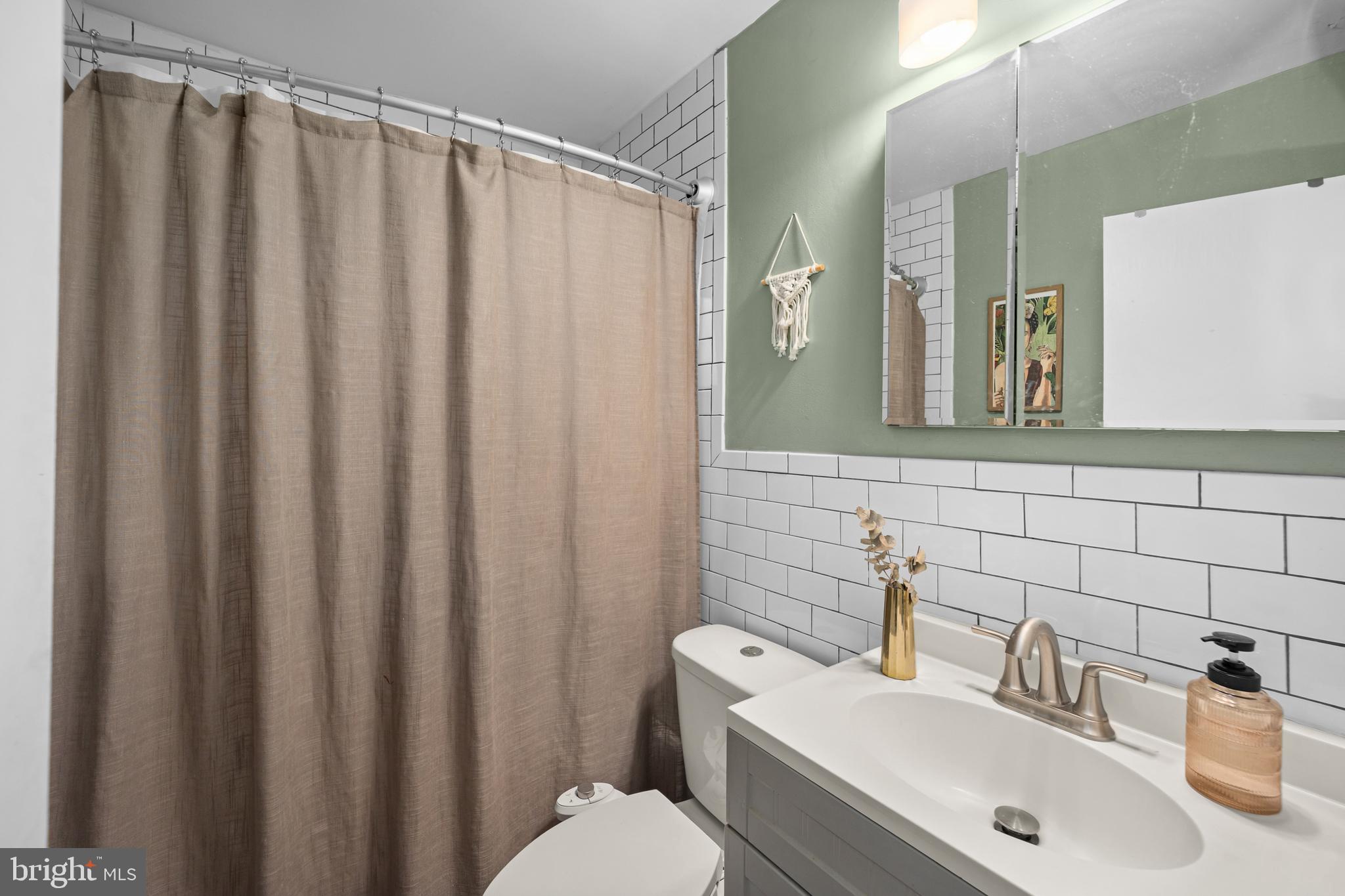 ROCKLEDGE - Residential