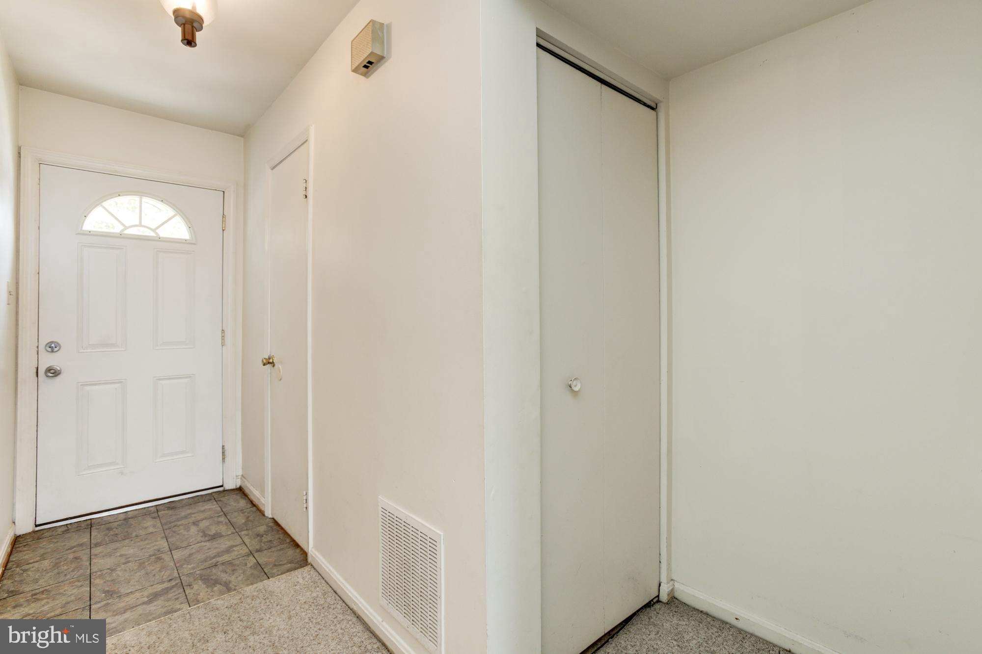 ARBORY CONDO-PHASE 9> - Residential