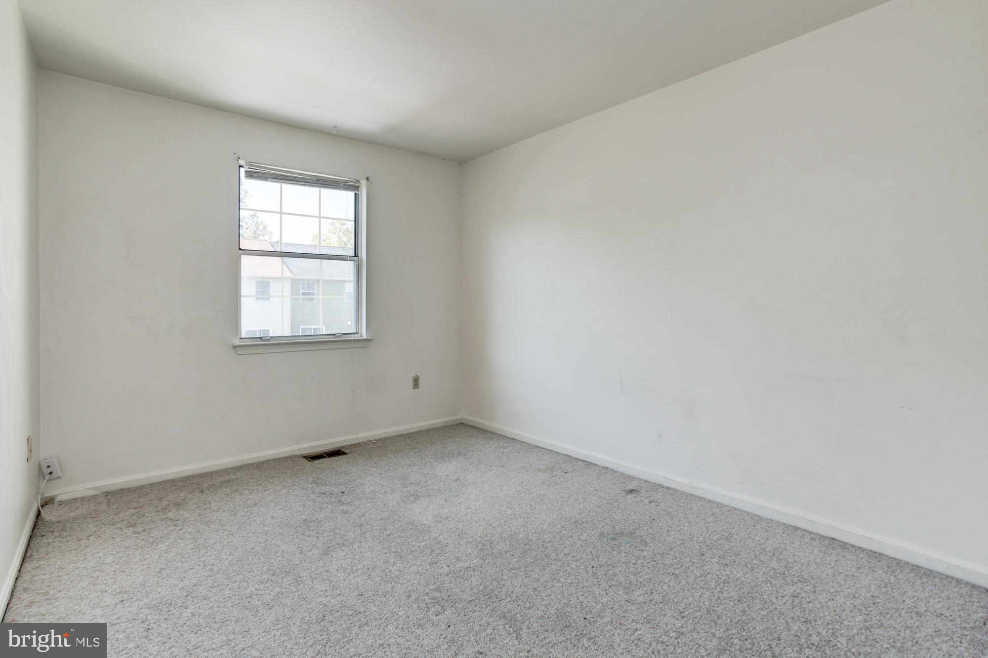 ARBORY CONDO-PHASE 9> - Residential