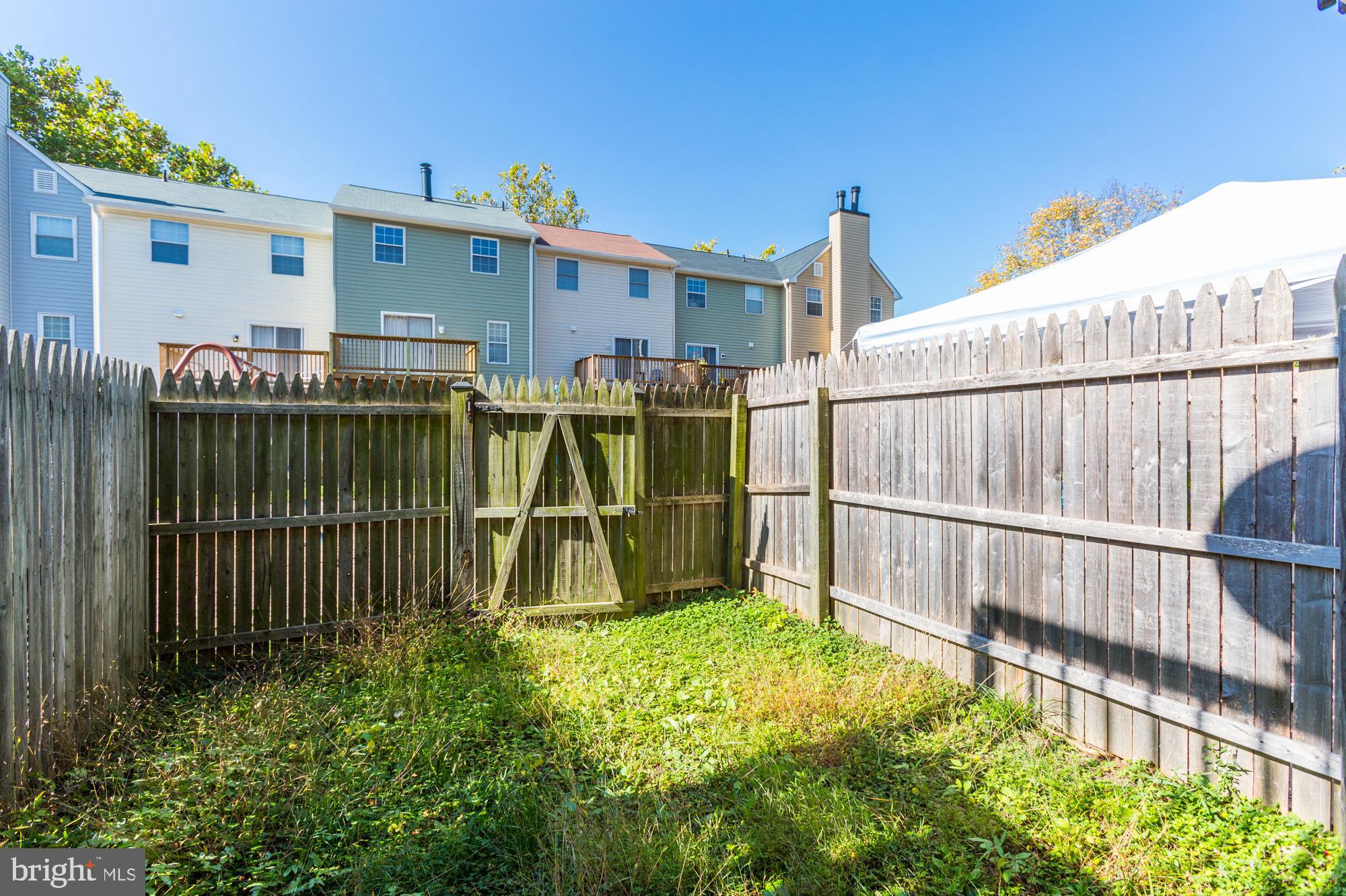 ARBORY CONDO-PHASE 9> - Residential