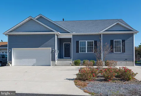 38261 Bayberry Lane, Selbyville, DE MLS: DESU2100518
