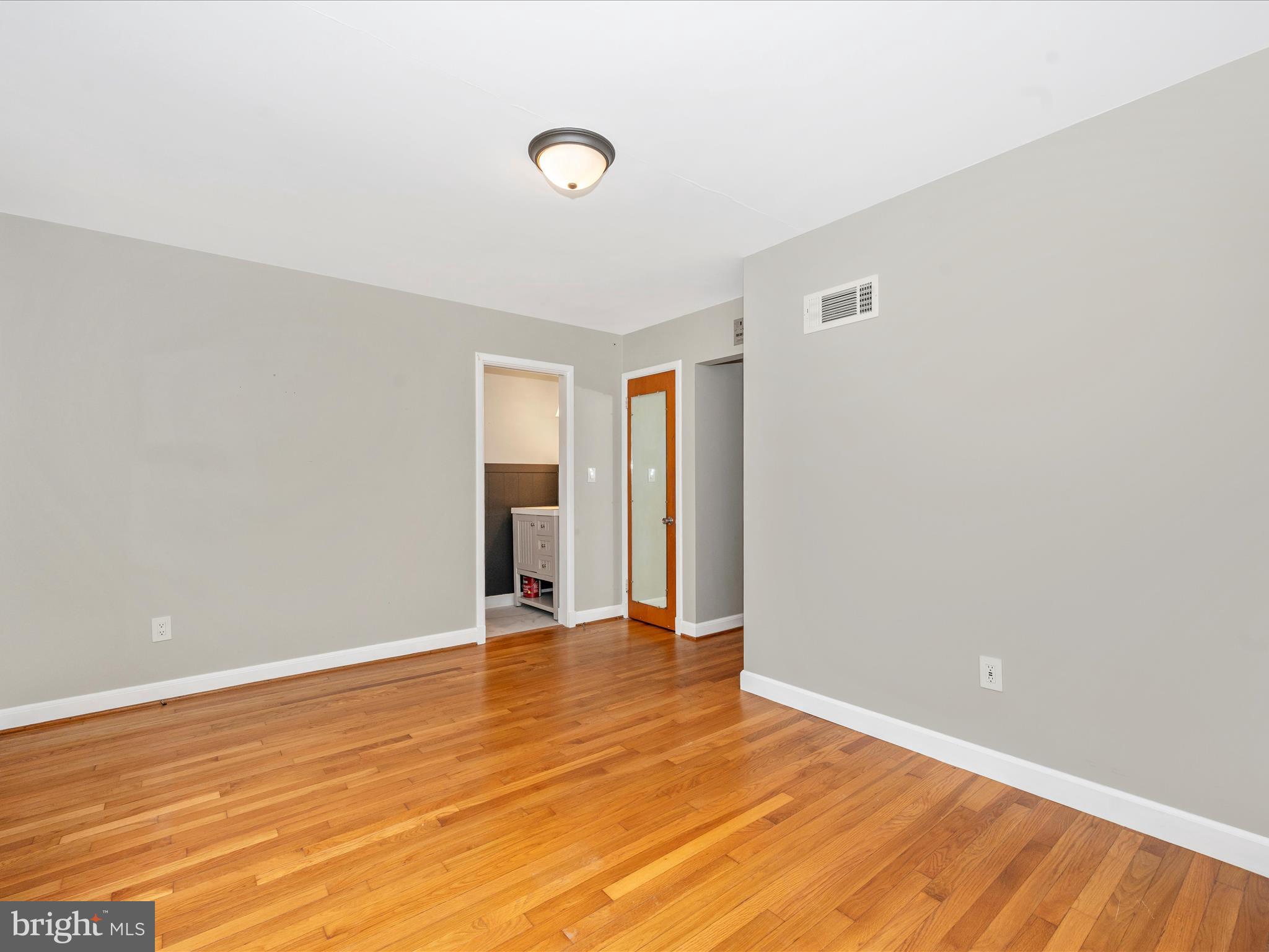 FOUNTAIN HEAD - Residential