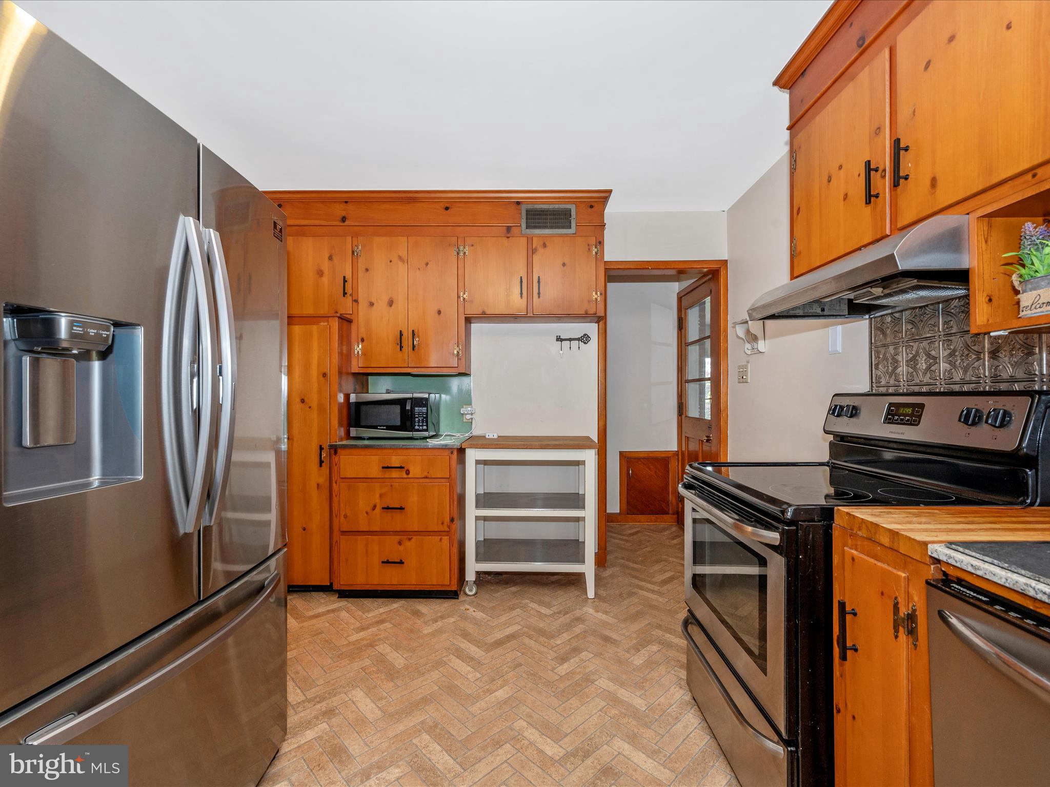 FOUNTAIN HEAD - Residential