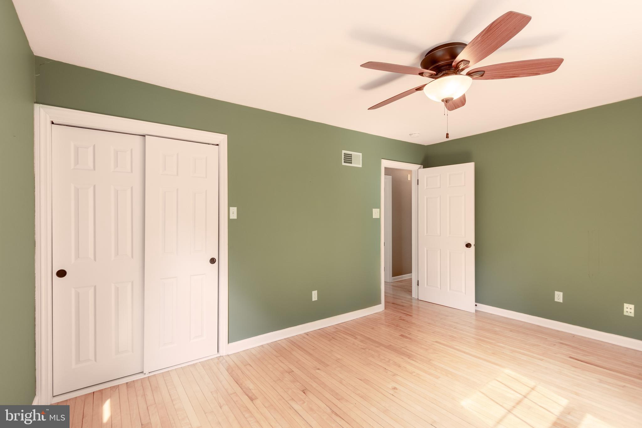 STRATHCONA-HILLCROFT - Residential