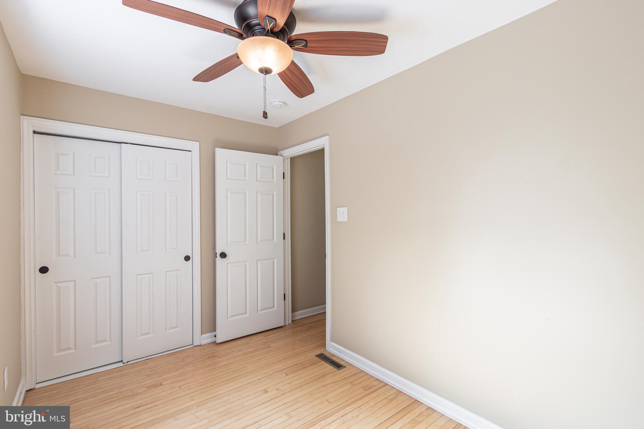 STRATHCONA-HILLCROFT - Residential