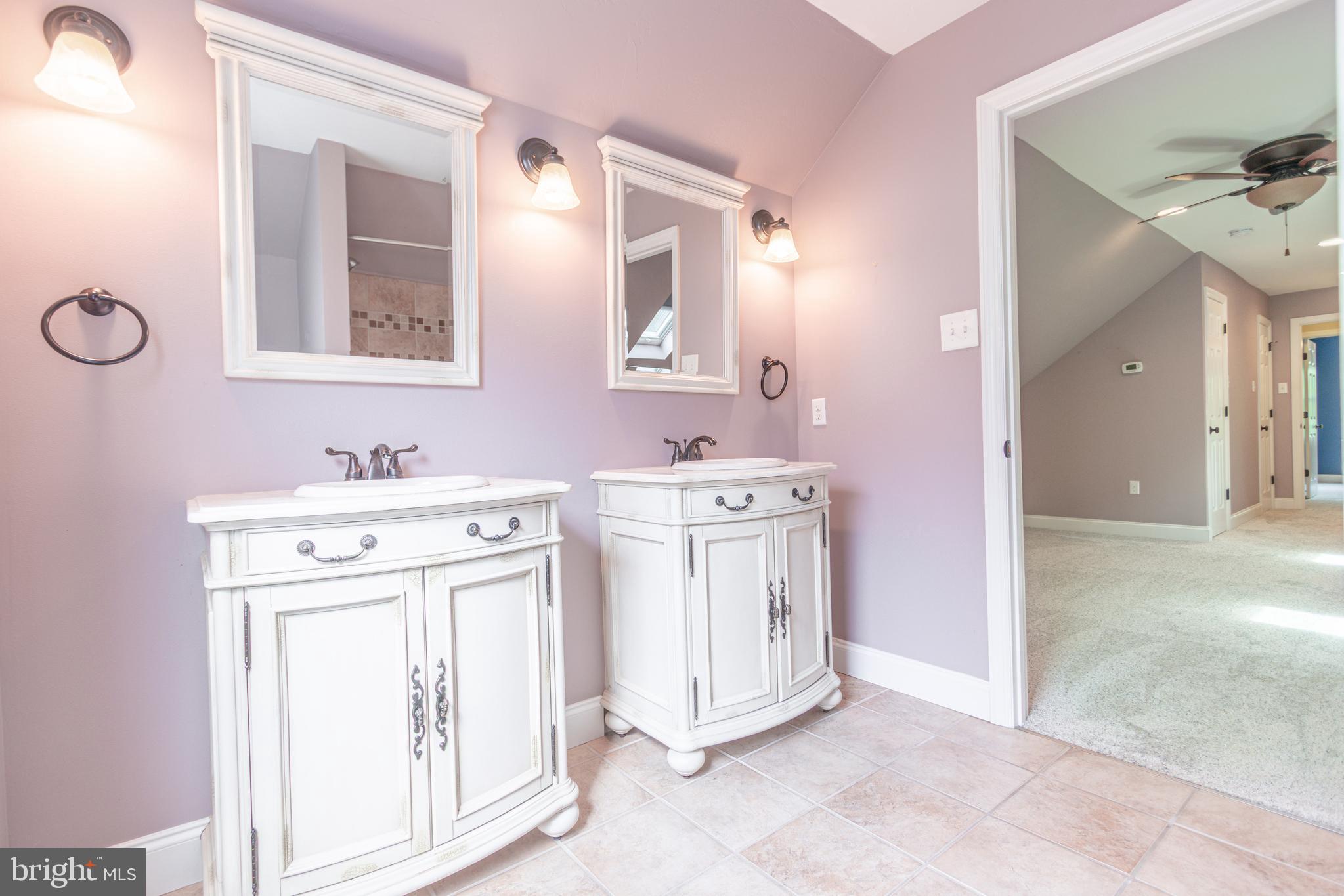 STRATHCONA-HILLCROFT - Residential