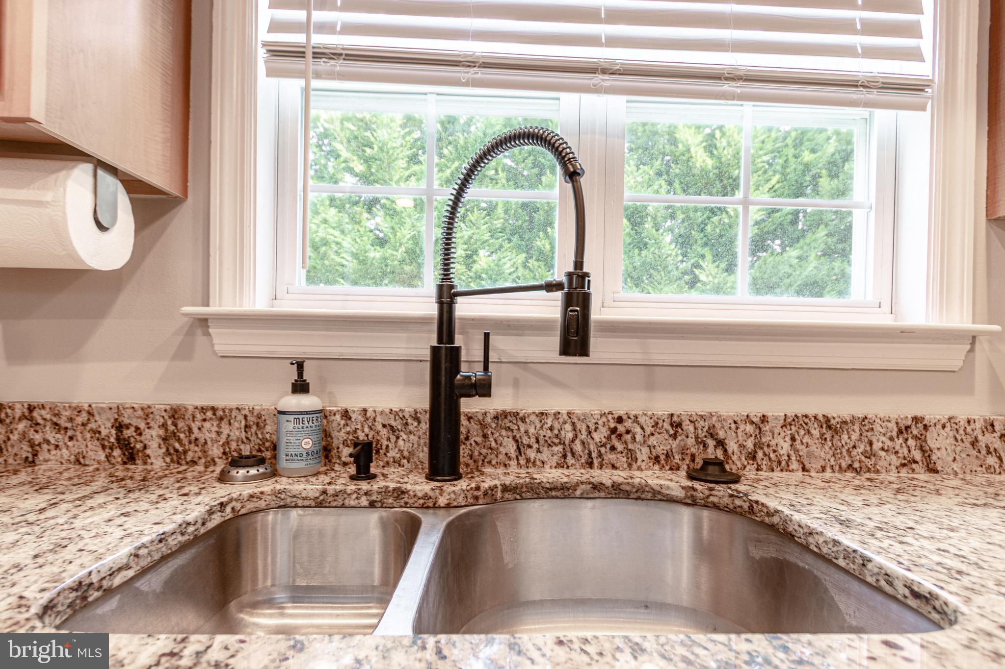 STRATHCONA-HILLCROFT - Residential