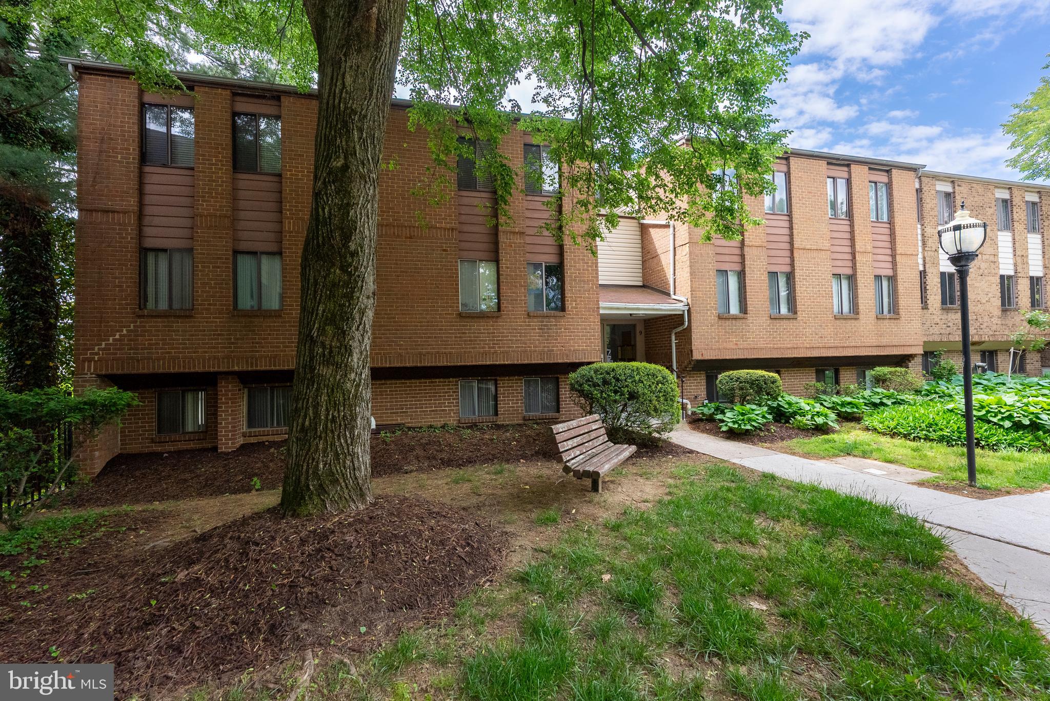 9 WINDBLOWN COURT 301