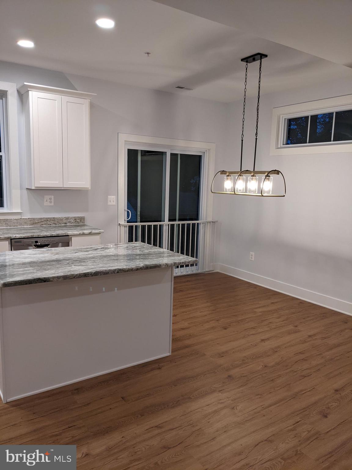 LONDONTOWN - Residential