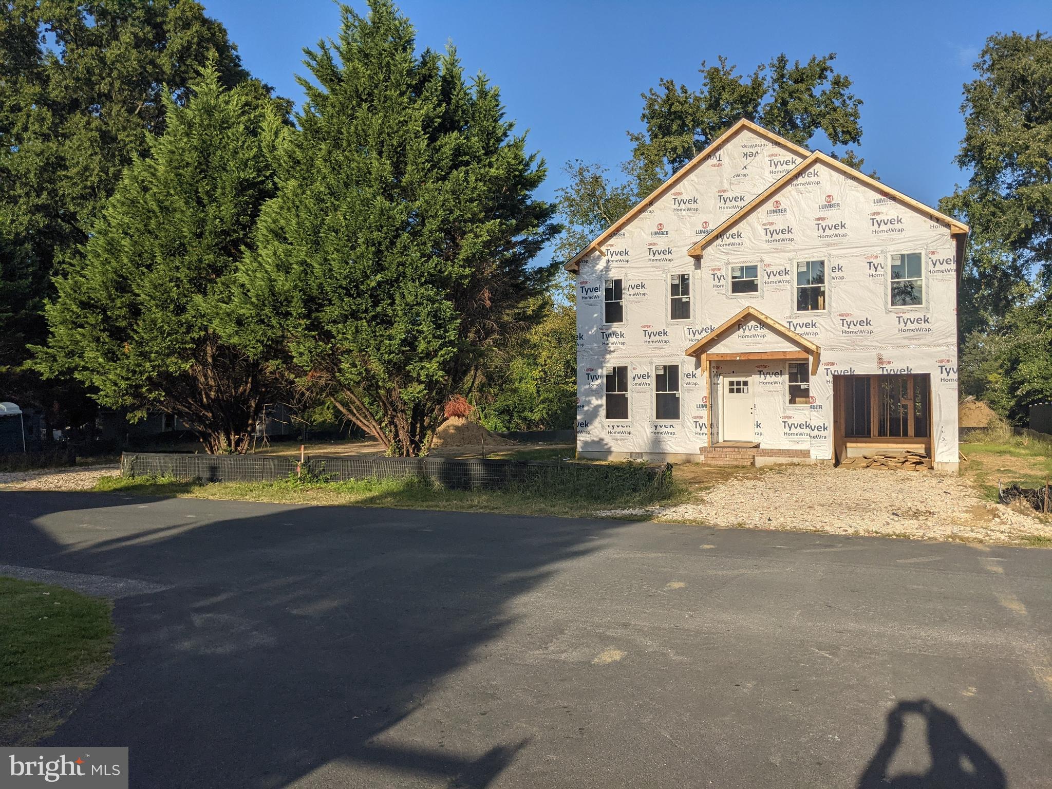 LONDONTOWN - Residential