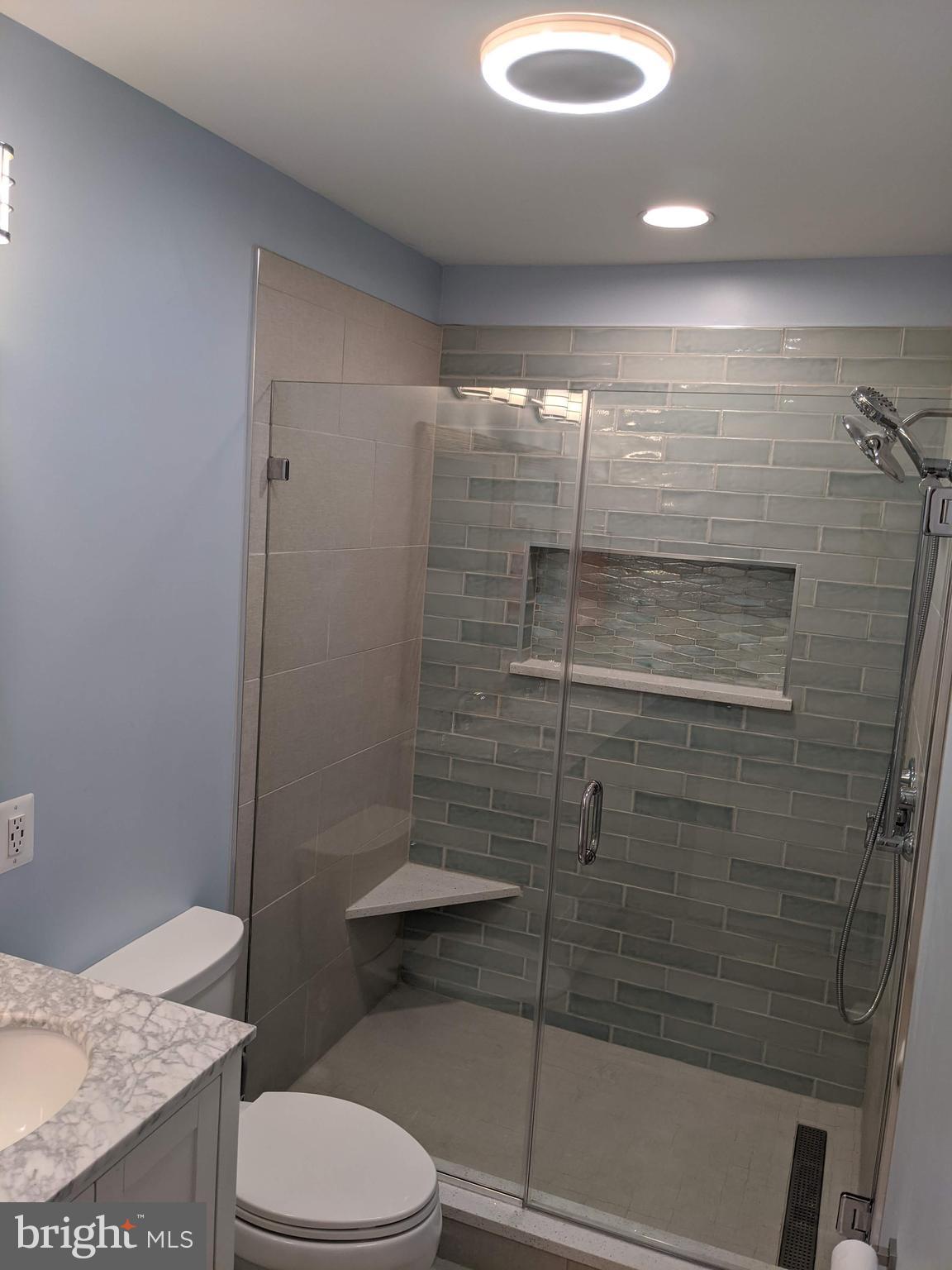 LONDONTOWN - Residential