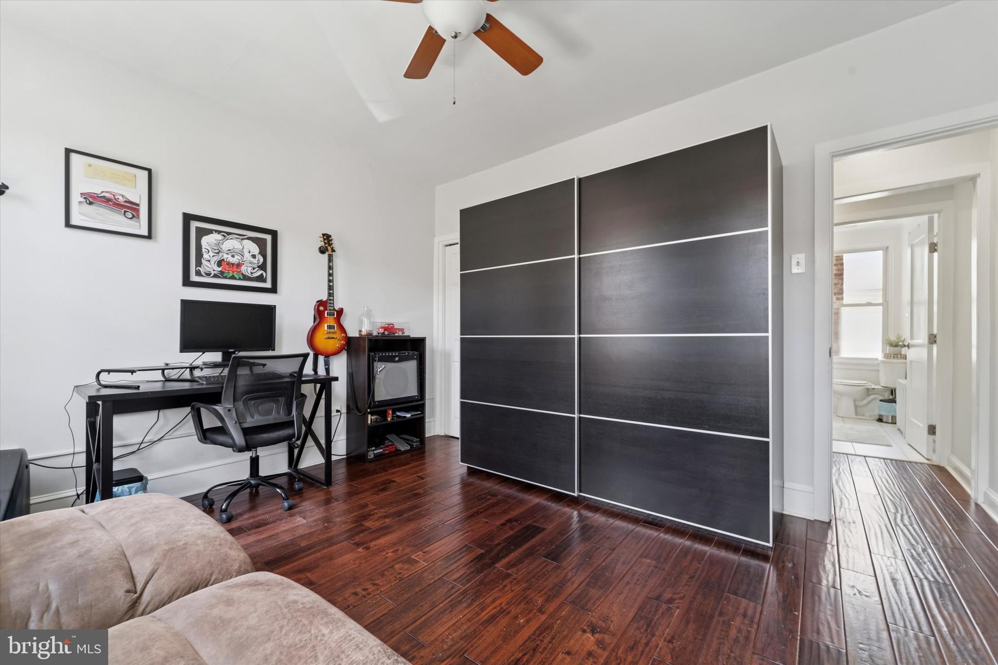 PORT RICHMOND - Residential