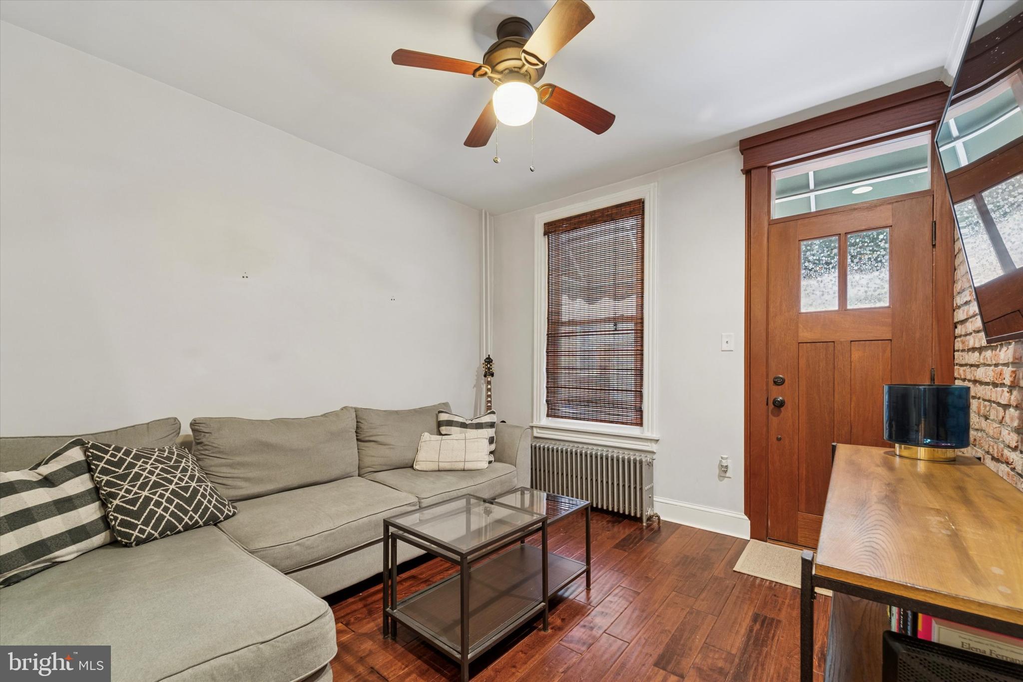 PORT RICHMOND - Residential