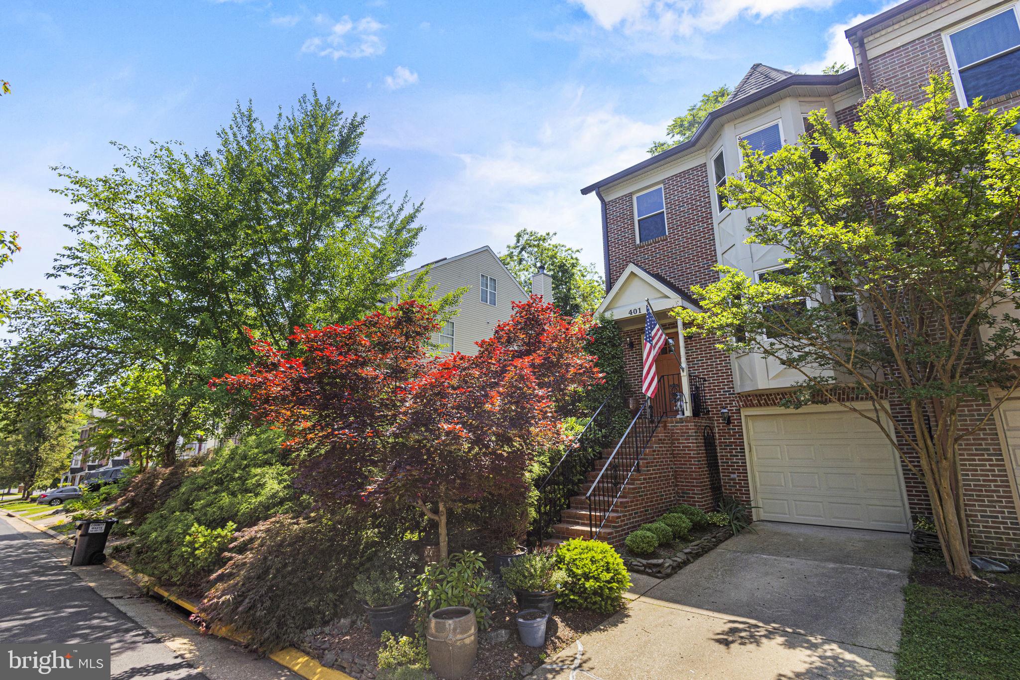 CHATHAM LANDING - Residential