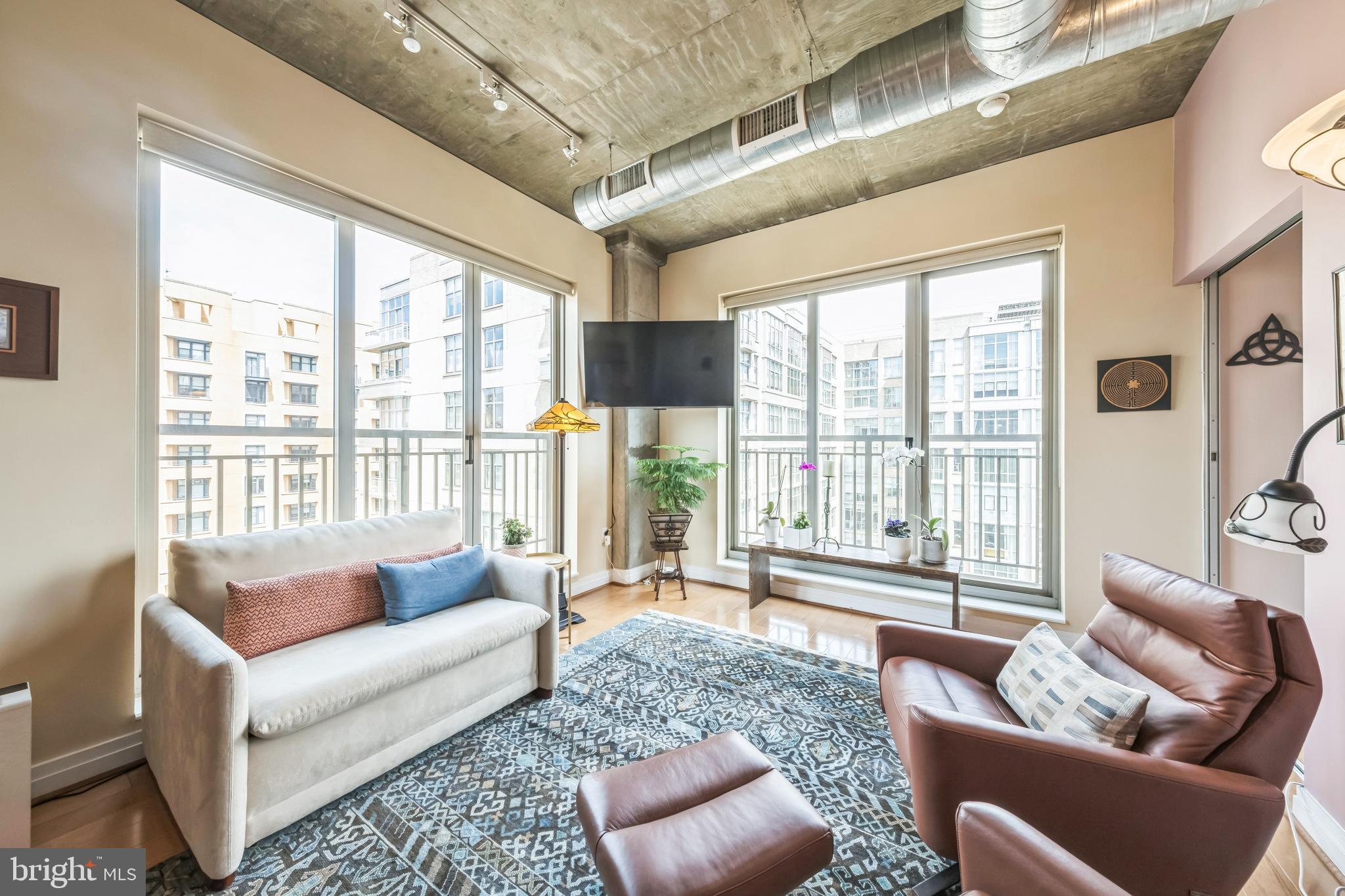 301 MASSACHUSETTS AVENUE NW 1007