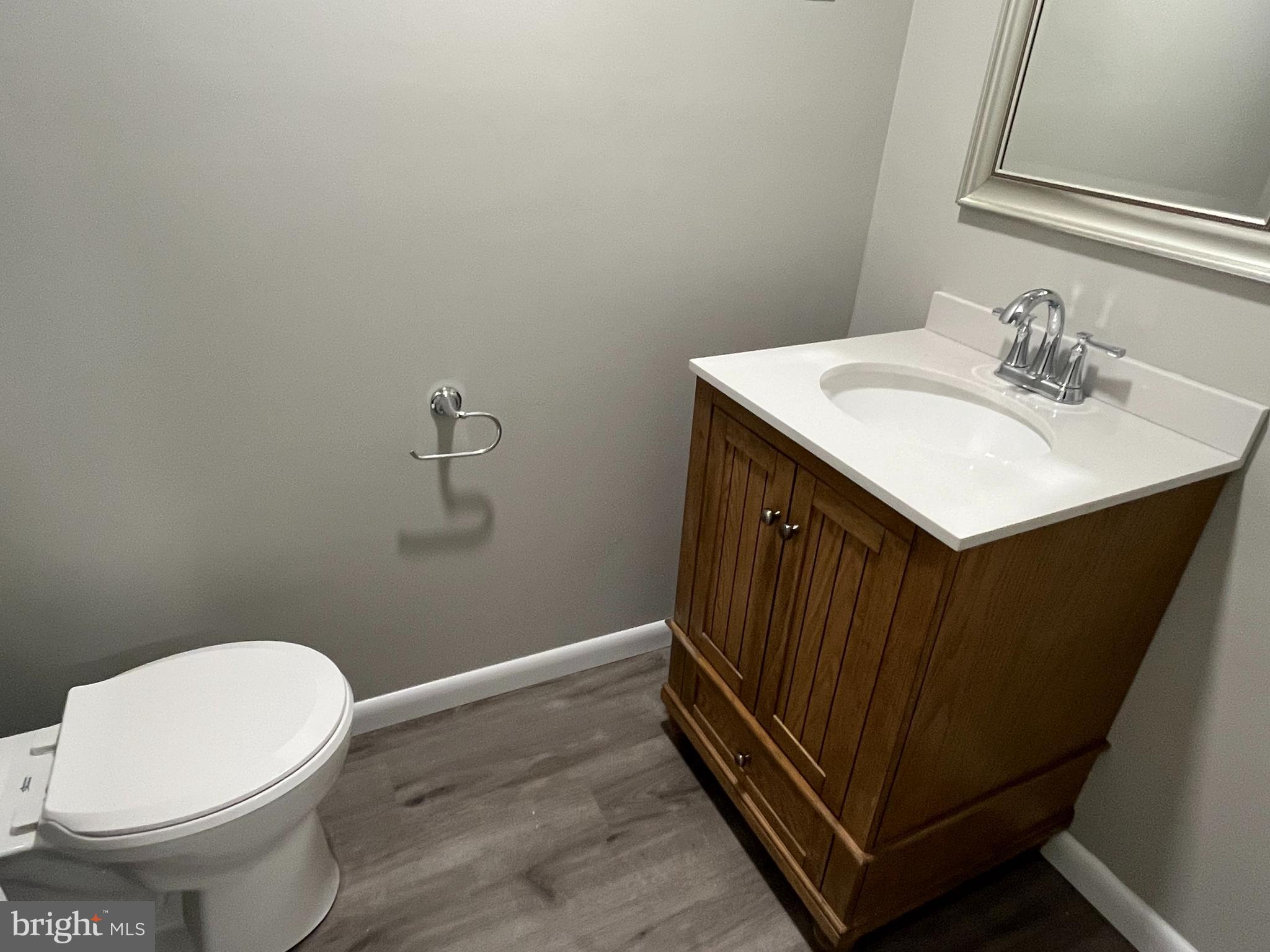 VILLAGE OF OLDE MILL - Residential Lease