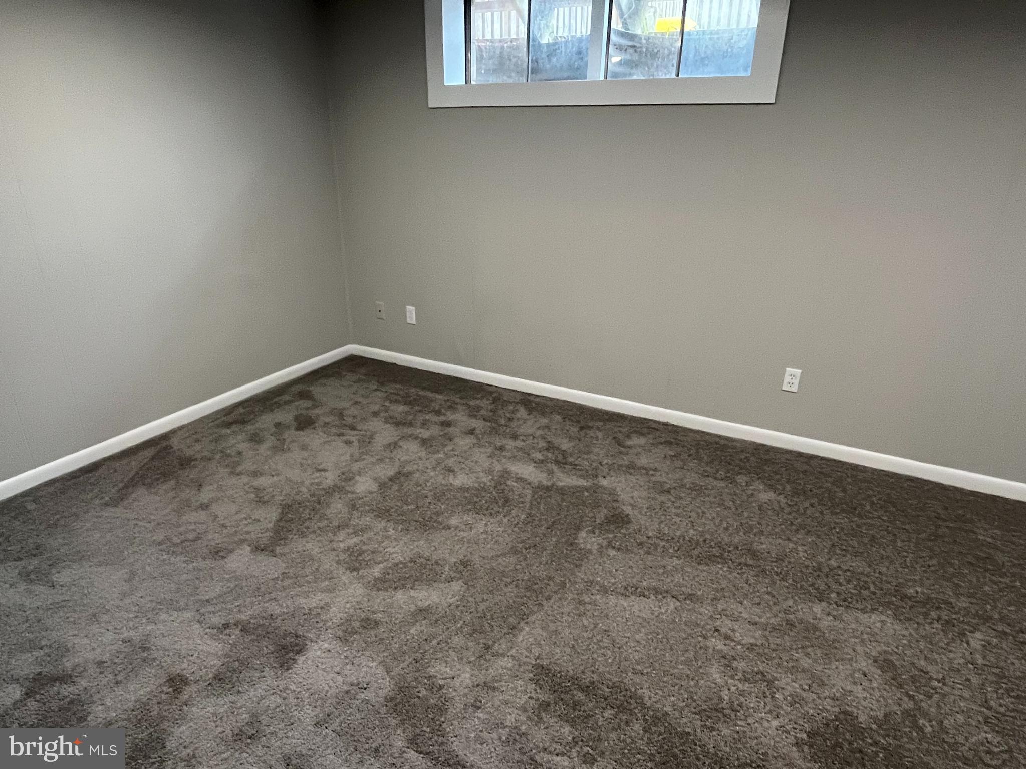 VILLAGE OF OLDE MILL - Residential Lease