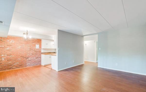 GLENVALE - Residential Lease