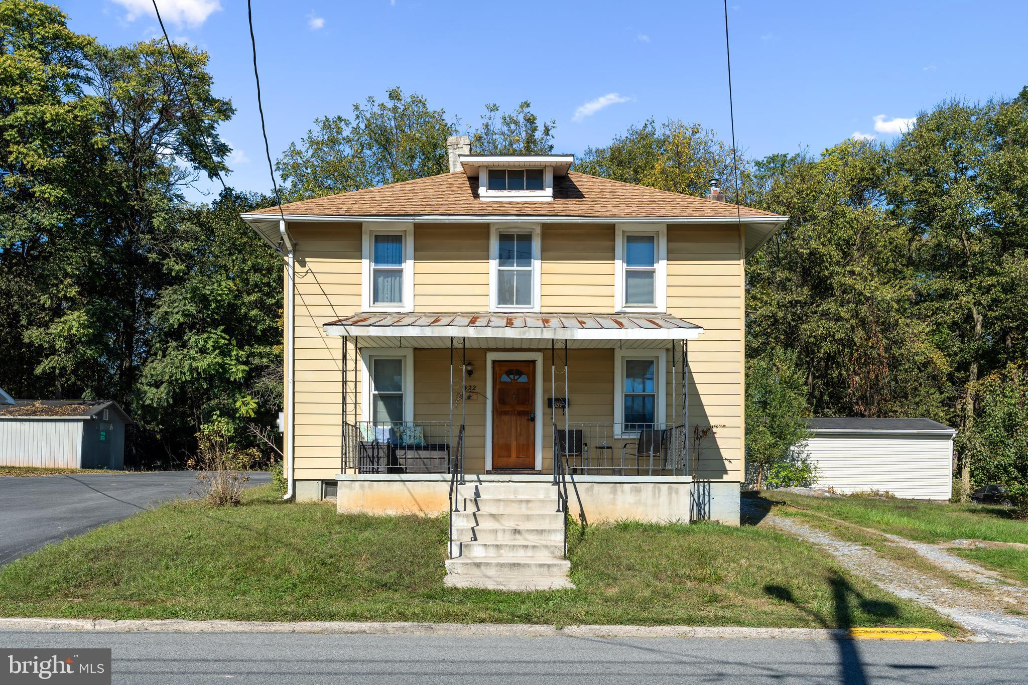 MARTINSBURG CITY - Residential