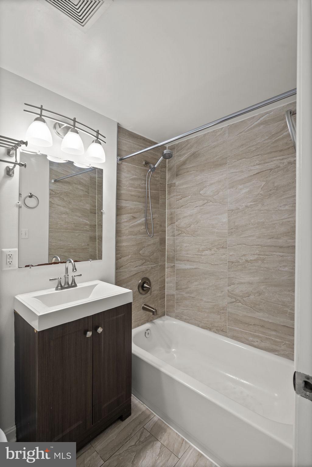 BARRE CIRCLE HISTORIC DISTRICT - Residential