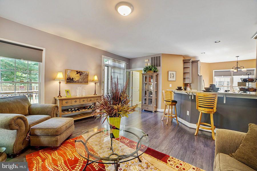 NOTTINGHAM WOODS - Residential