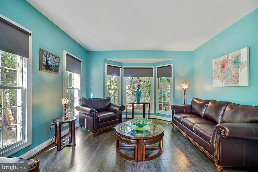 NOTTINGHAM WOODS - Residential