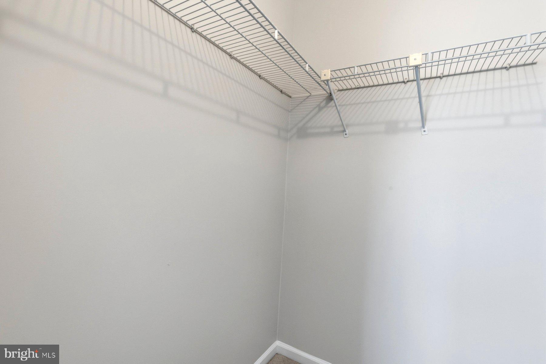 INDIAN CREEK - Residential