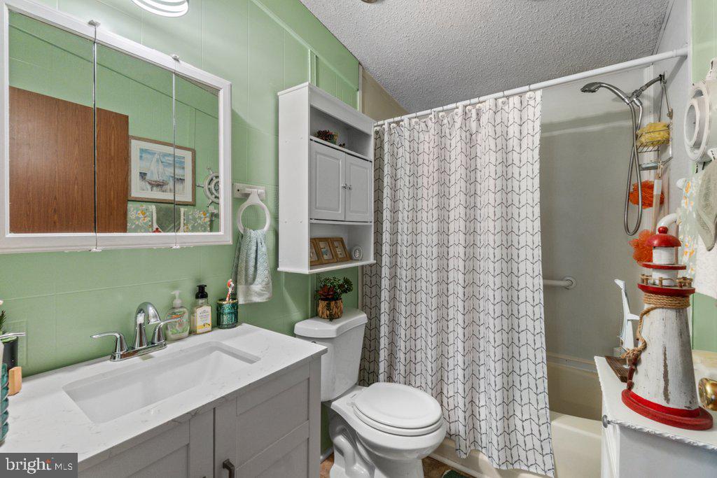 2 WATERVIEW DRIVE