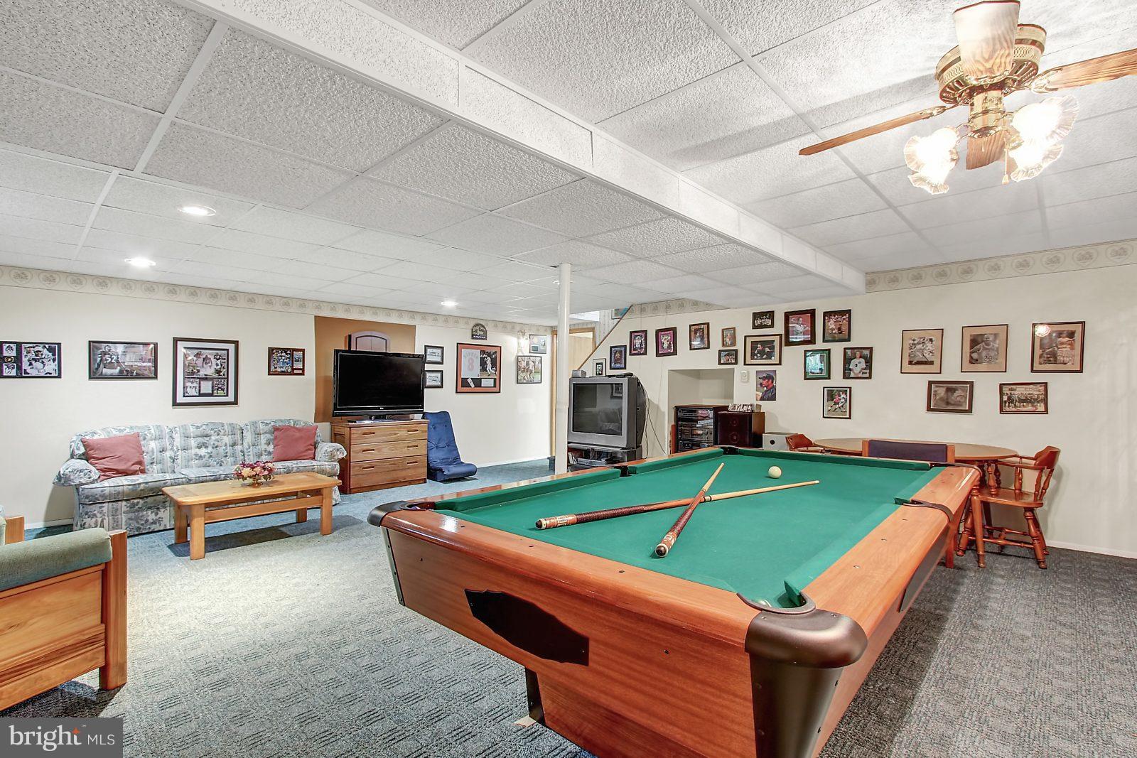 GREENFIELDS - Residential