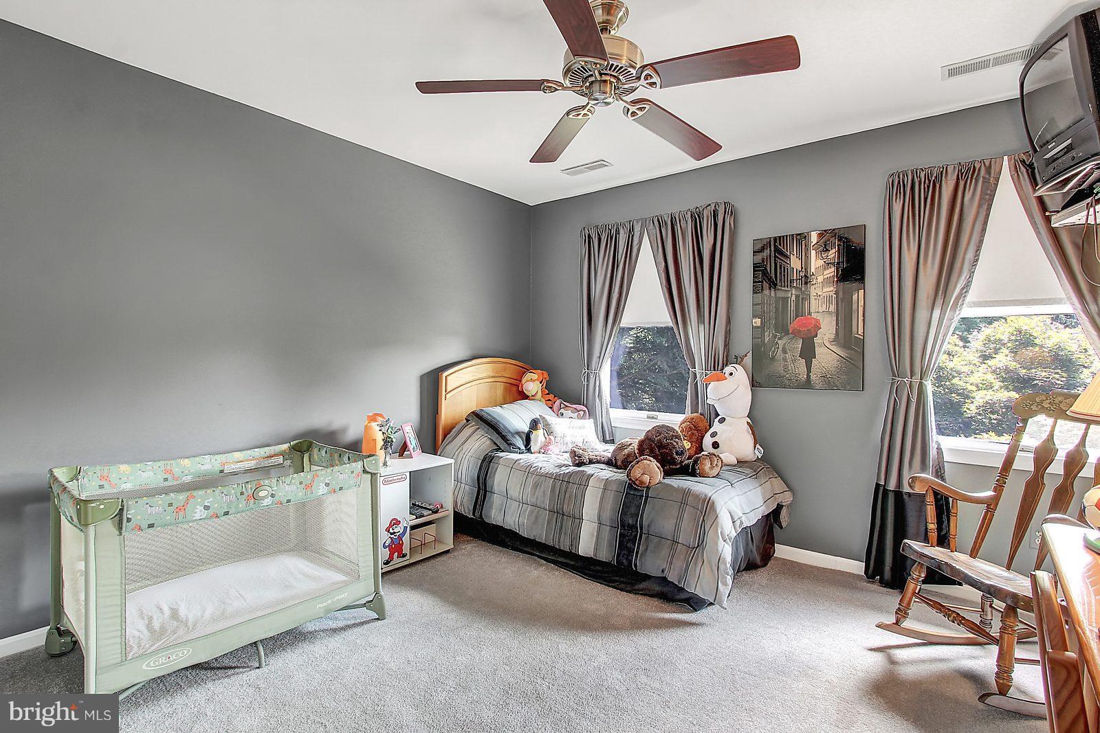 GREENFIELDS - Residential