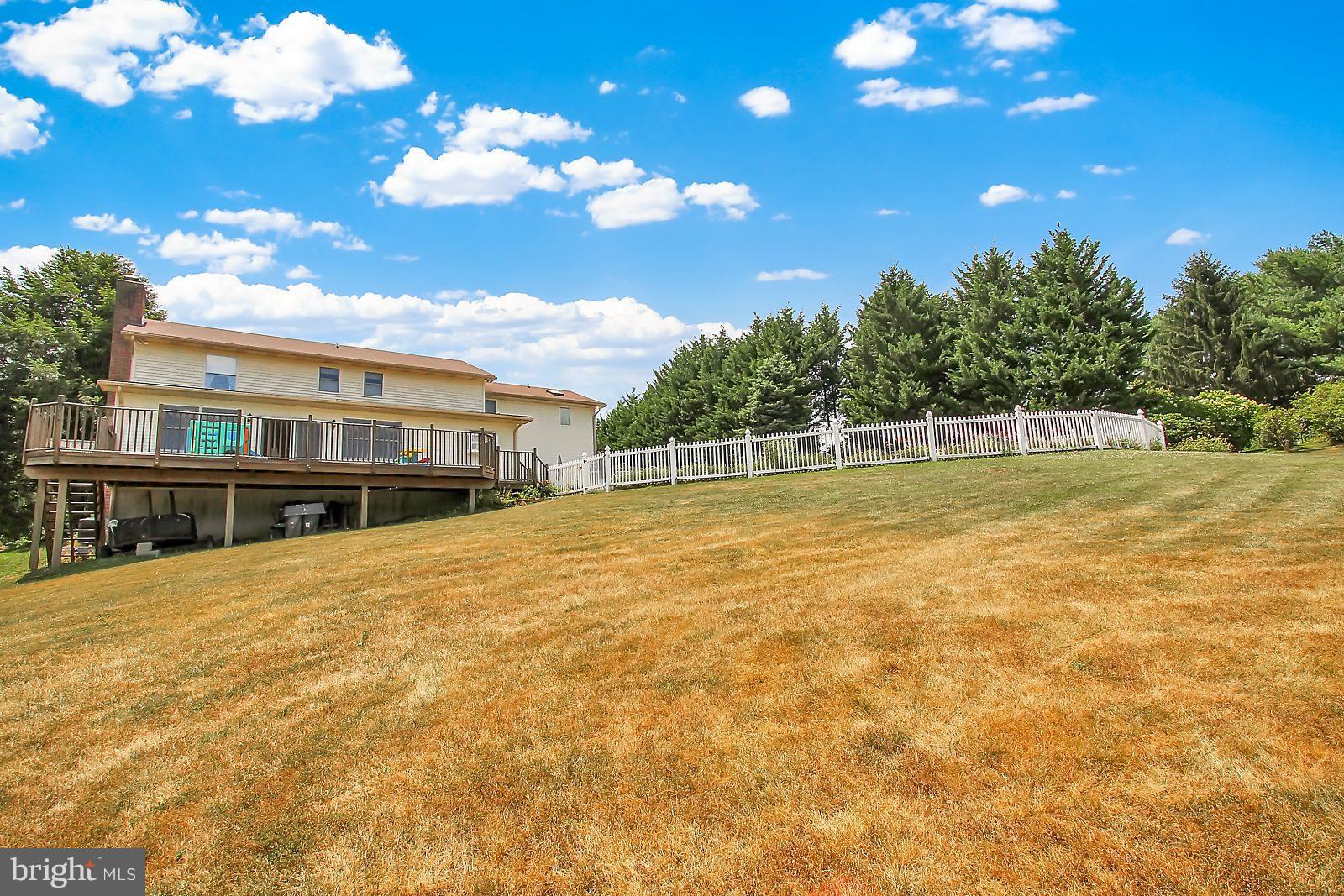 GREENFIELDS - Residential