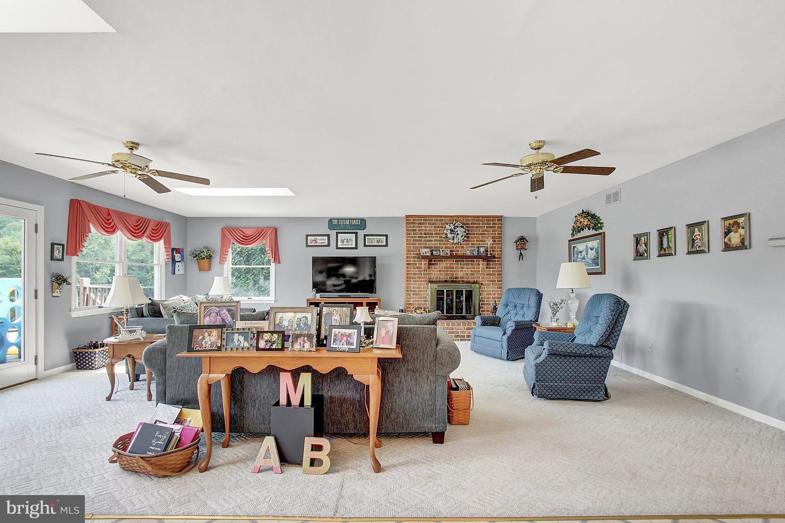 GREENFIELDS - Residential