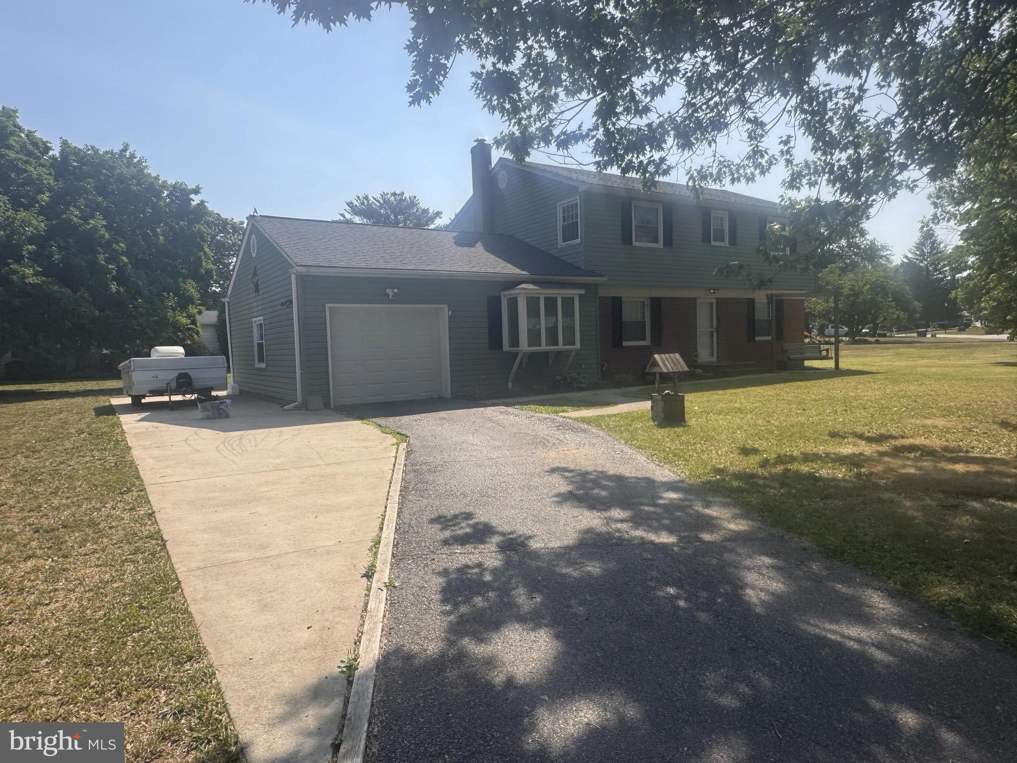 103 S FAIRFIELD DRIVE